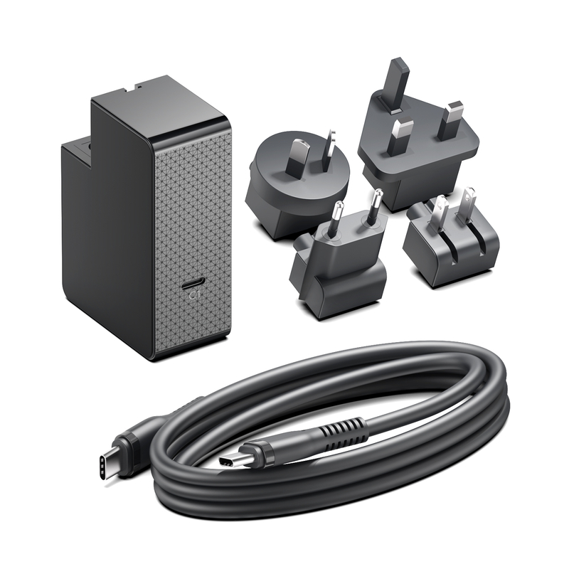 Universeller GaN 140W USB C PD-Netzteil mit 4 austauschbaren Steckern